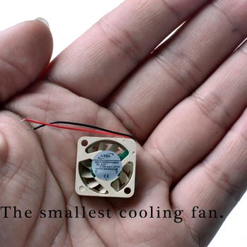 ADDA 1704 AD01703HX04AB00 1,7 см Мини вентилатор за охлаждане 3,3 5 0.1 A 0,33 W 15 000 Об/мин е Най-Малкият фен