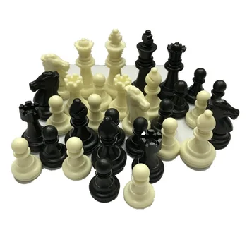 Настолна игра шах пластмасов шахматен крал височина 49 мм височина от около 80 грама без шахматна дъска